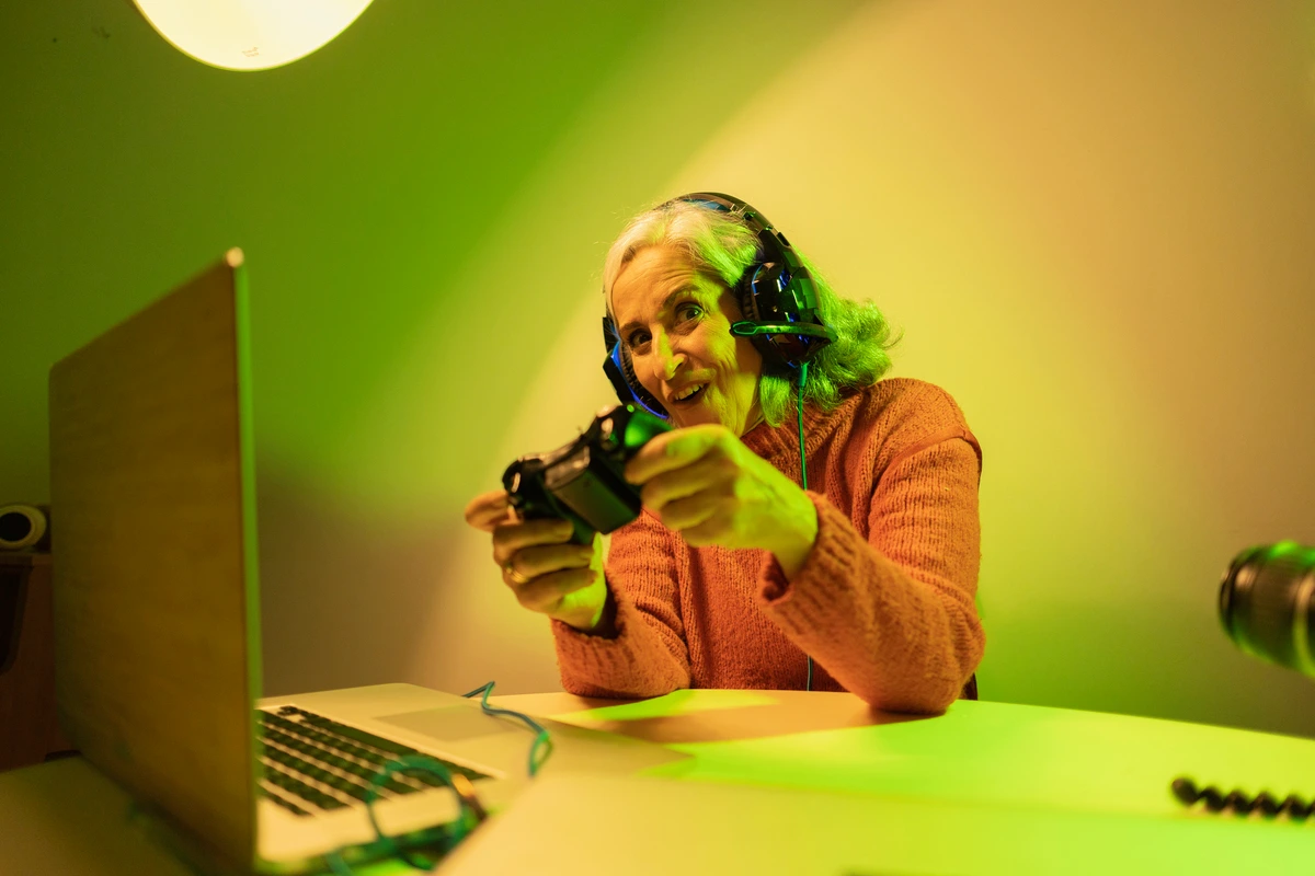 Abuela Vengadora: Jubilación Digital como Streamer a los 66